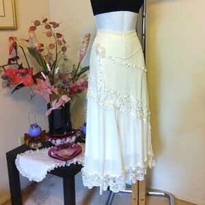 NWT BELAMIE Women’s White Lace Design Summer Skirt Long Lined Skirts Size 12